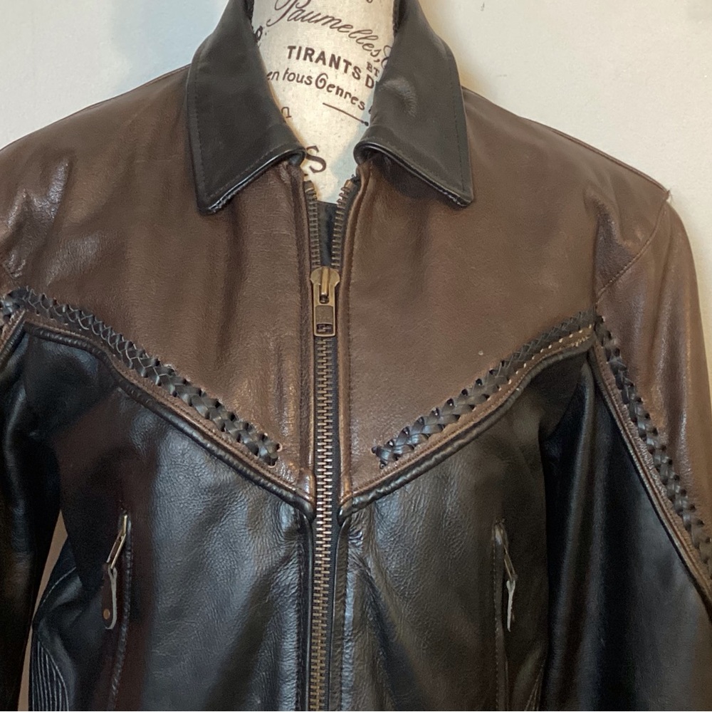 UNIQUE HEAVY LEATHER HIGHWAY LADIES RIDING JACKET BLACK/BROWN BRAIDED VTG Size S